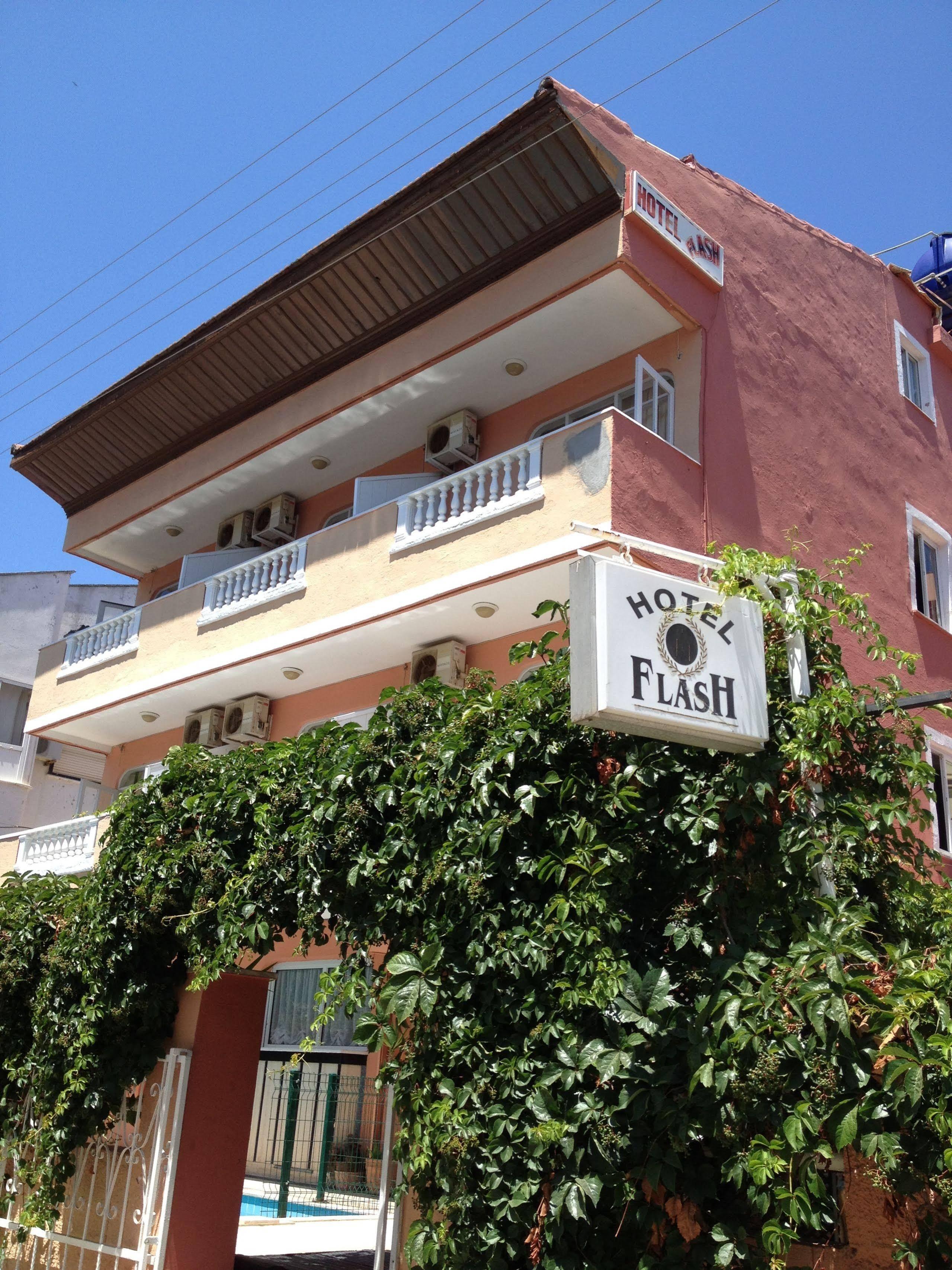 Flash Hotel Marmaris Buitenkant foto